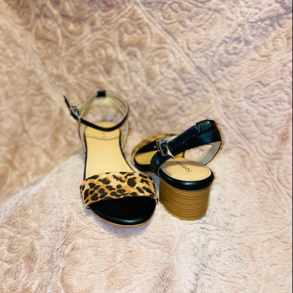 Black Faux Leather & Leopard Ankle Strap Block Heel - Picture 3 of 3